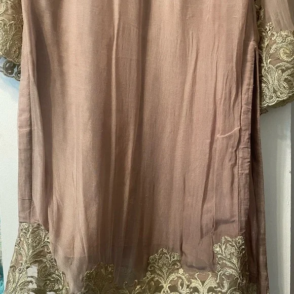 Imrozia premium -like new
Medium. Worn once. - Picture 13 of 16